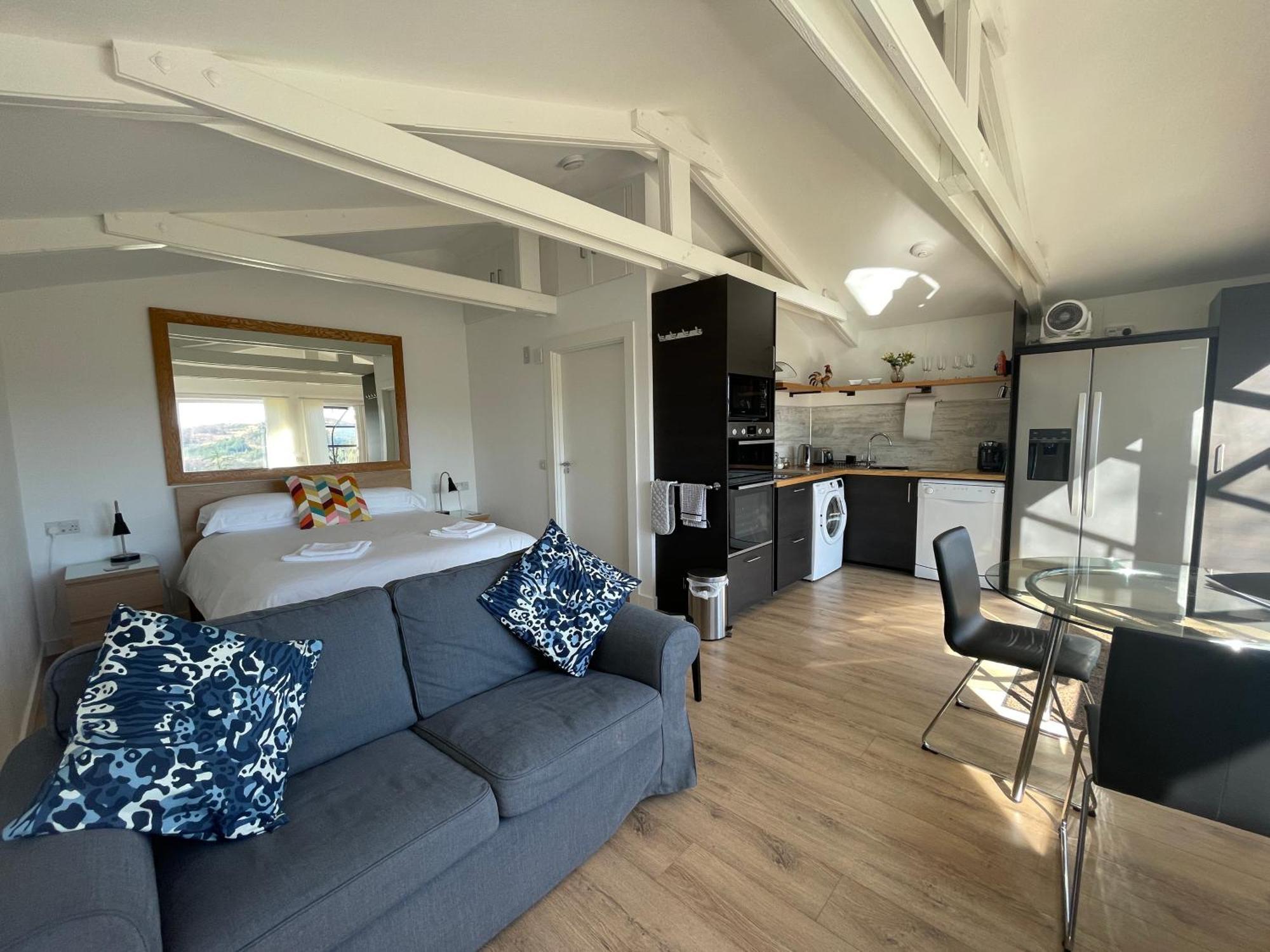 Spacious Lodge With King Sized Bed Inveraray Eksteriør billede